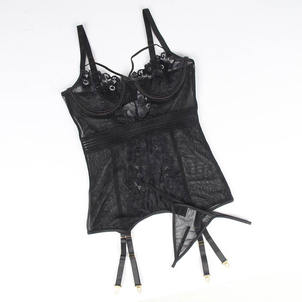 Mesh Stitching Black Lace Garter Babydoll with Underwire